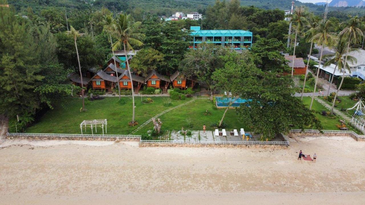 Anyavee Krabi Beach Resort Клонг-Муанг-Бич Экстерьер фото